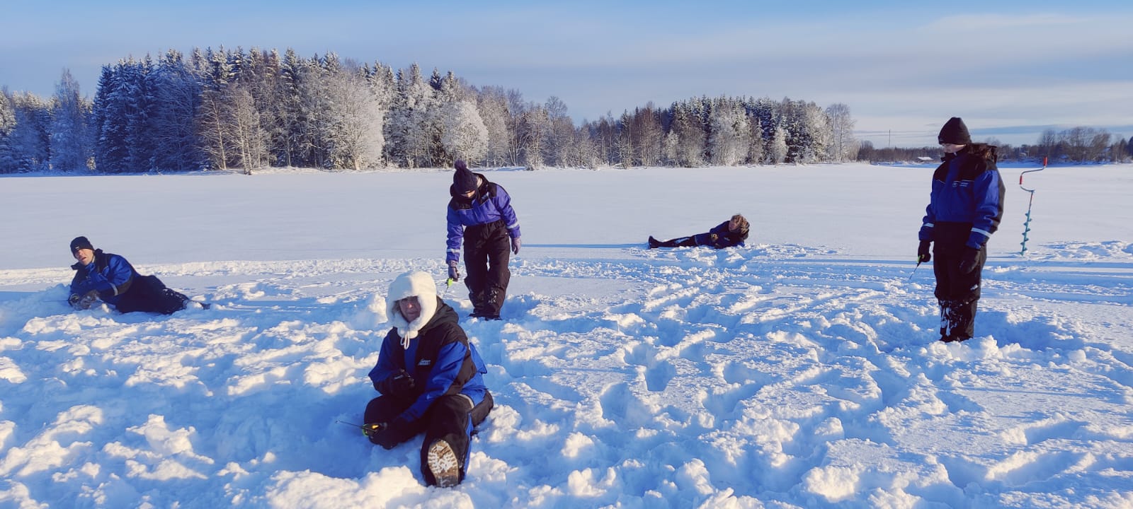 Try Traditional Ice Fishing on the Tornio River